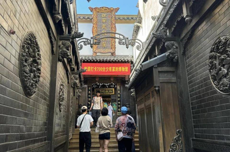东方铜艺装饰